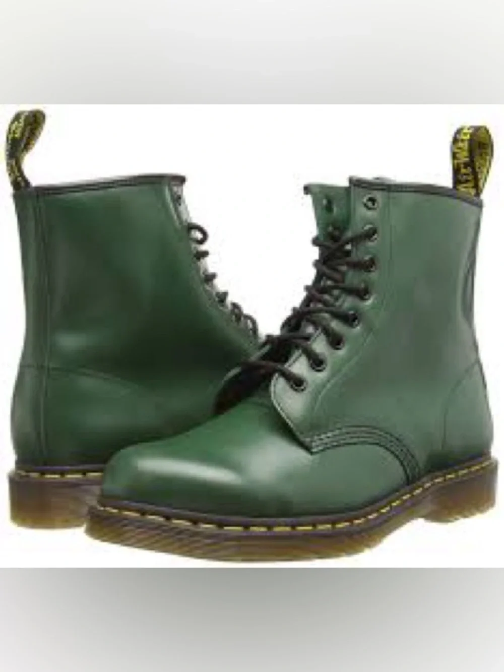 NWOT Dr Martens 1460 leather green boots size 7